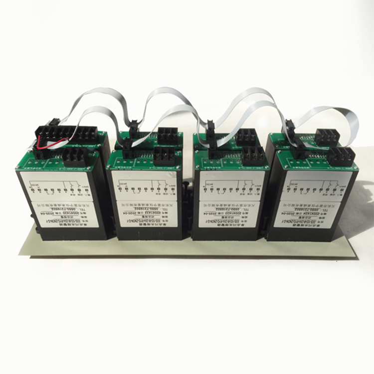 XXS-102F  16路闪光报警器